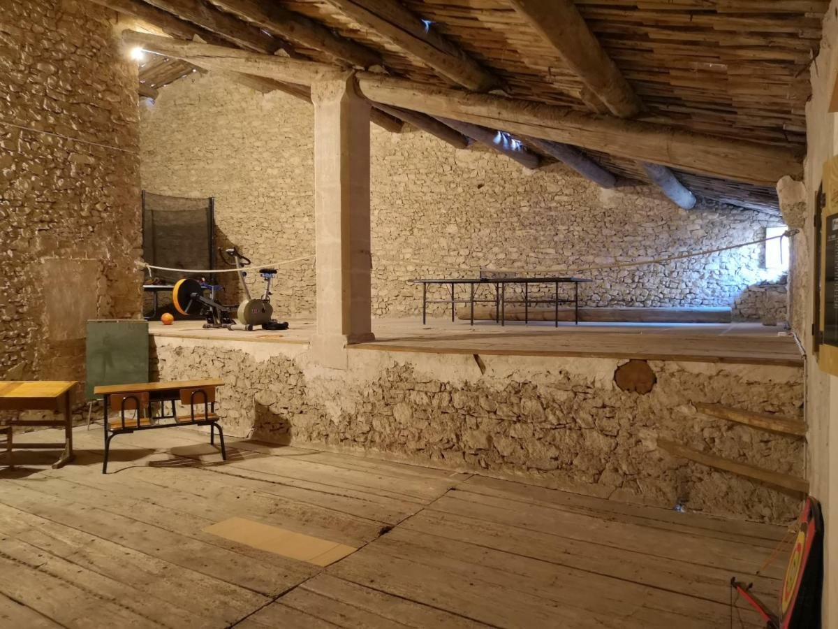 La Maison Bleue Céreste المظهر الخارجي الصورة